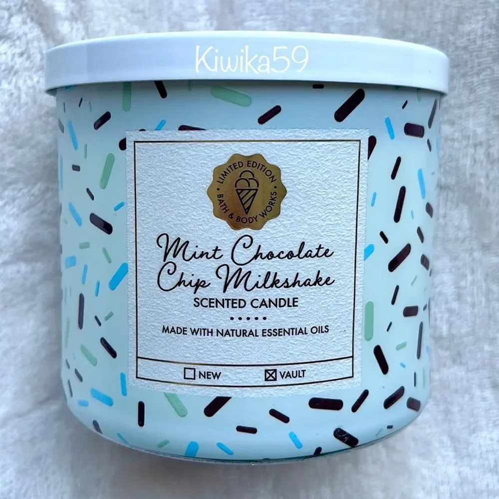 Bath & Body Works Mint Chocolate Chip Milkshake Candle
